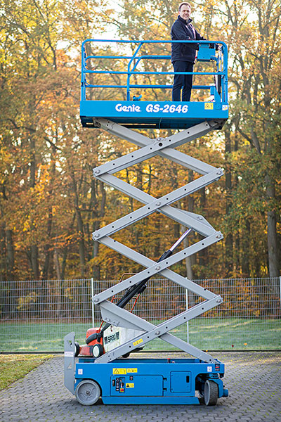 Scherenarbeitsbühne Genie 2646